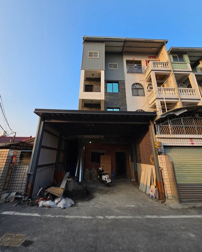 屏東老屋翻新, 屏東舊屋翻新, 屏東舊屋修繕, 屏東貼地磚, 屏東貼磁磚, 屏東磁磚工程, 屏東地磚修改, 屏東打除工程, 屏東地磚修補, 
                        屏東磁磚修補, 屏東廁所翻新, 屏東浴室整修, 屏東貼壁磚, 屏東門面翻新, 屏東老屋拉皮