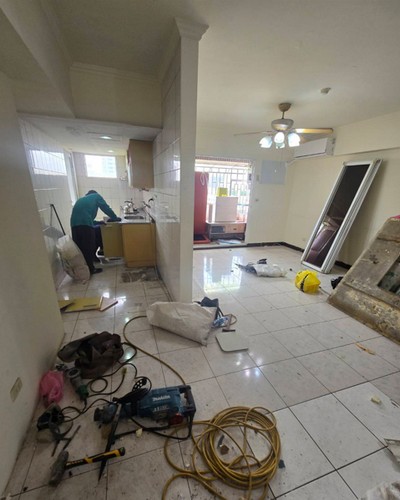 屏東長治鄉老屋翻新, 屏東長治鄉舊屋翻新, 屏東長治鄉舊屋修繕, 屏東長治鄉貼地磚, 屏東長治鄉貼磁磚, 屏東長治鄉磁磚工程, 屏東長治鄉地磚修改, 屏東長治鄉打除工程, 屏東長治鄉地磚修補, 
                        屏東長治鄉磁磚修補, 屏東長治鄉廁所翻新, 屏東長治鄉浴室整修, 屏東長治鄉貼壁磚, 屏東長治鄉門面翻新, 屏東長治鄉老屋拉皮