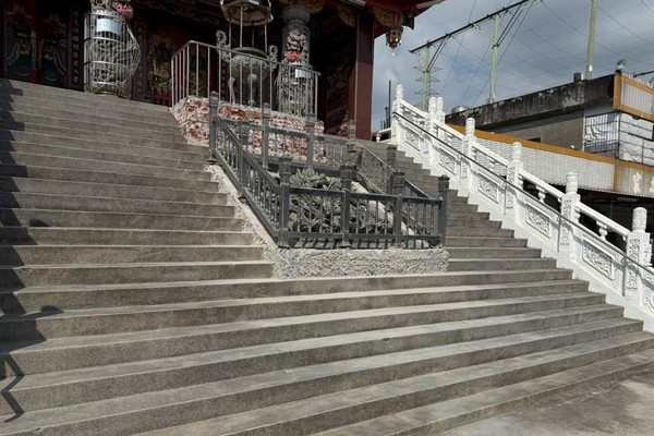 屏東舊磁磚打除, 屏東牆面修補, 屏東貼磁磚, 屏東舊牆整修, 屏東磁磚修繕, 屏東磁磚修補打底, 屏東重貼磁磚,屏東磁磚修繕作業