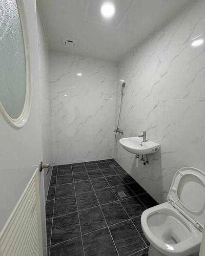 屏東老屋翻新整修, 屏東打除工程, 屏東防水工程, 屏東水電工程, 屏東鐵皮工程, 屏東浴室翻新, 屏東廁所整修, 屏東磁磚翻新, 屏東樓梯翻新, 屏東樓梯扶手, 屏東油漆工程, 屏東廚房翻新, 屏東系統櫃設備, 屏東鋁門窗工程