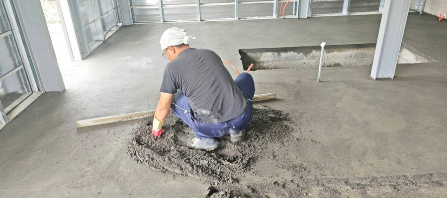 屏東貼地磚, 屏東地坪整平, 屏東貼磁磚, 屏東泥作, 屏東磁磚鋪貼, 屏東水泥砂漿打底