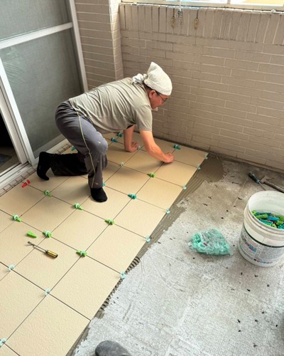 屏東頂樓地磚翻新, 屏東磁磚工程, 屏東貼壁地磚, 屏東貼磁磚, 屏東貼地磚, 屏東貼壁磚, 屏東磁磚修補, 屏東打除工程, 屏東貼地磚, 屏東地磚修改, 屏東地磚修補, 屏東磁磚修補