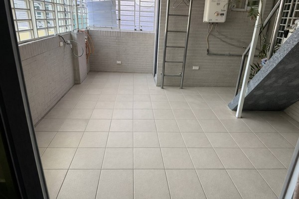 屏東車城頂樓地磚翻新, 屏東車城磁磚工程, 屏東車城貼壁地磚, 屏東車城貼磁磚, 屏東車城貼地磚, 屏東車城貼壁磚, 屏東車城磁磚修補, 屏東車城打除工程, 屏東車城貼地磚, 屏東車城地磚修改, 屏東車城地磚修補, 屏東車城磁磚修補