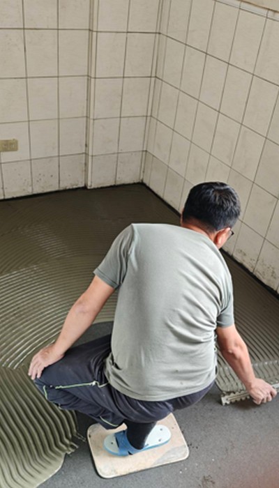 屏東整室地磚翻新, 屏東磁磚工程, 屏東貼壁地磚, 屏東貼磁磚, 屏東貼地磚, 屏東貼壁磚, 屏東磁磚修補, 屏東打除工程, 屏東貼地磚, 屏東地磚修改, 屏東地磚修補, 屏東磁磚修補