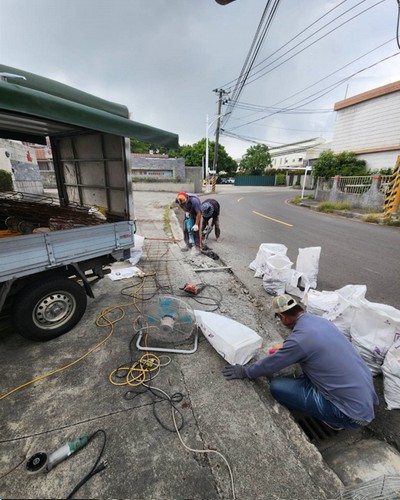 高樹地坪工程, 高樹水泥地板修補,高樹地坪修補, 高樹地板水泥修繕, 高樹水泥地修補, 
                            高樹混凝土地坪